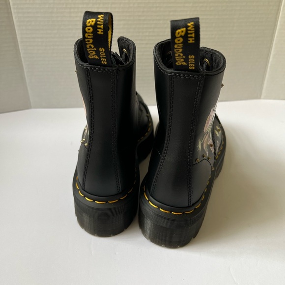 1461 tribal quad retro